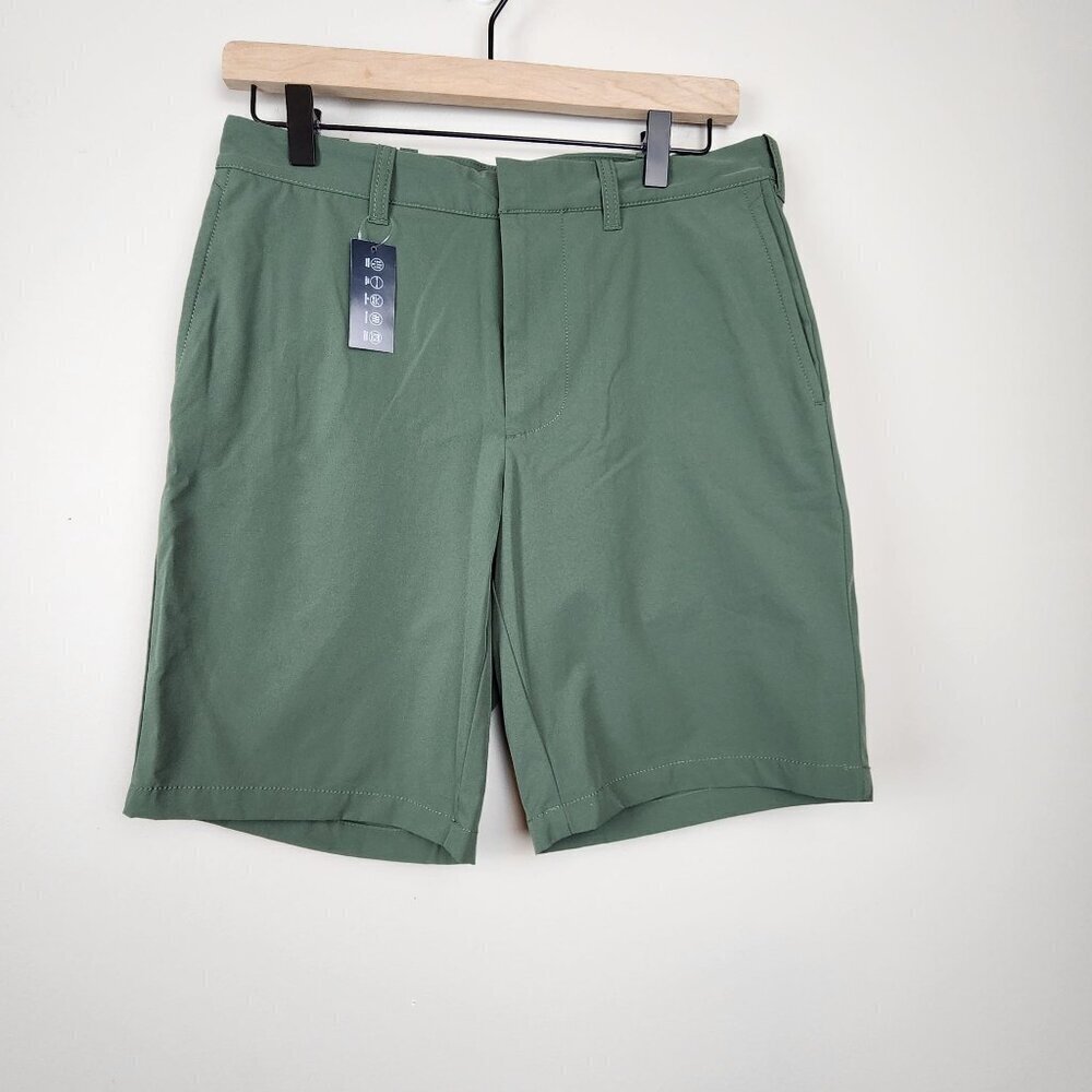 J.Crew Factory sz 29 men  green performance golf shorts 9" inseam UPF 50